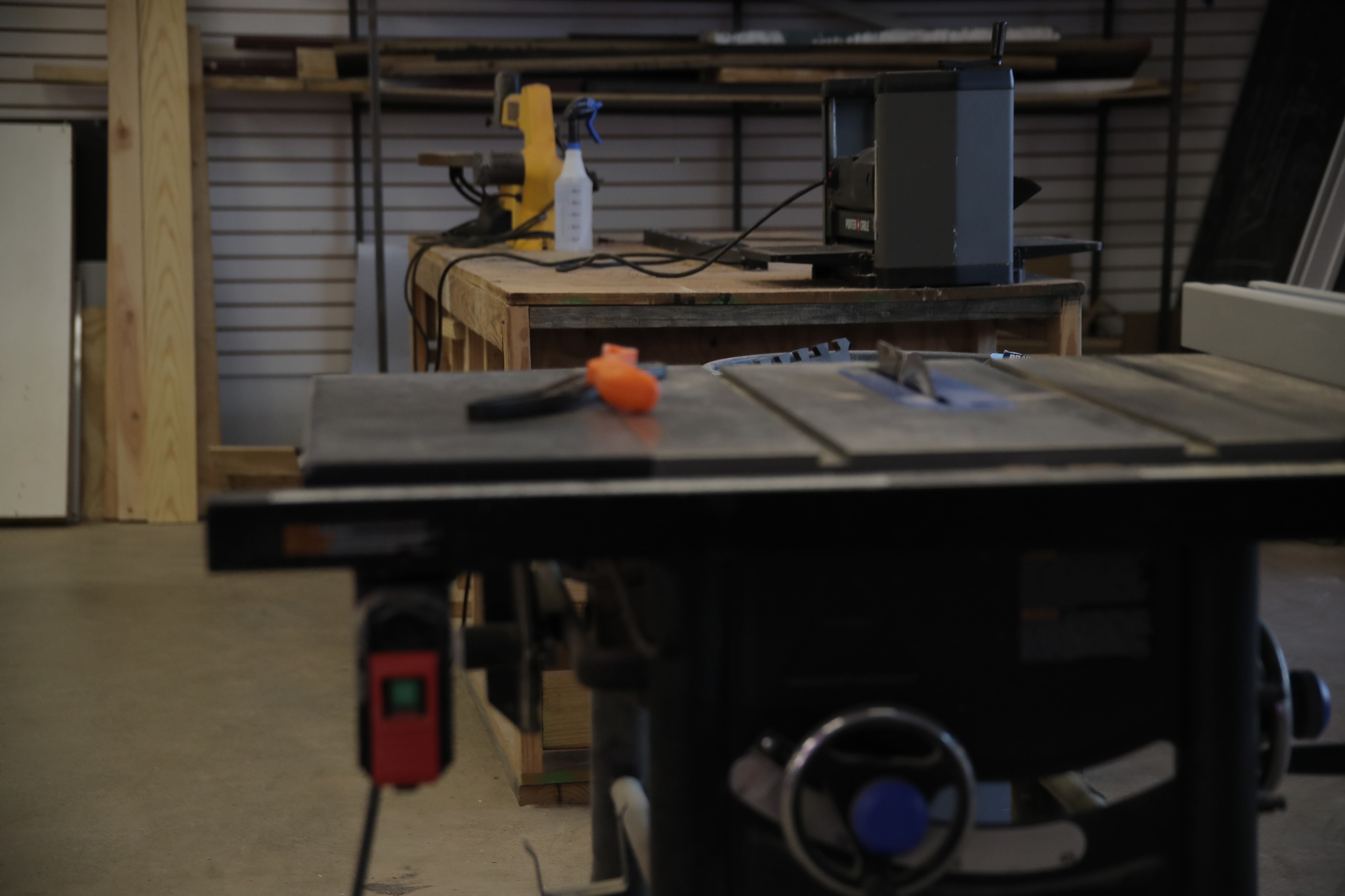 Table saw for woodworking